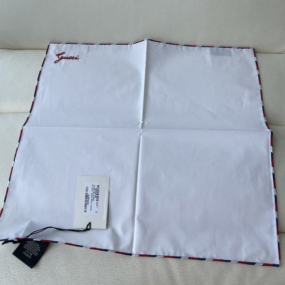 NWT Authentic Gucci White GG Scarf Monogram Bridal Logo Handkerchief - Picture 2 of 10